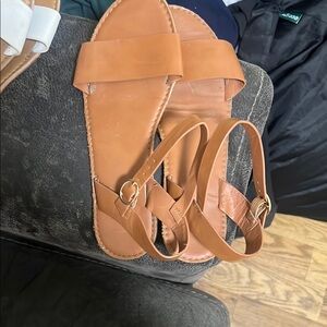 Elegant Tan Leather Sandals
